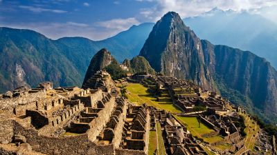 1024px-Machu_Picchu_Peru.jpg